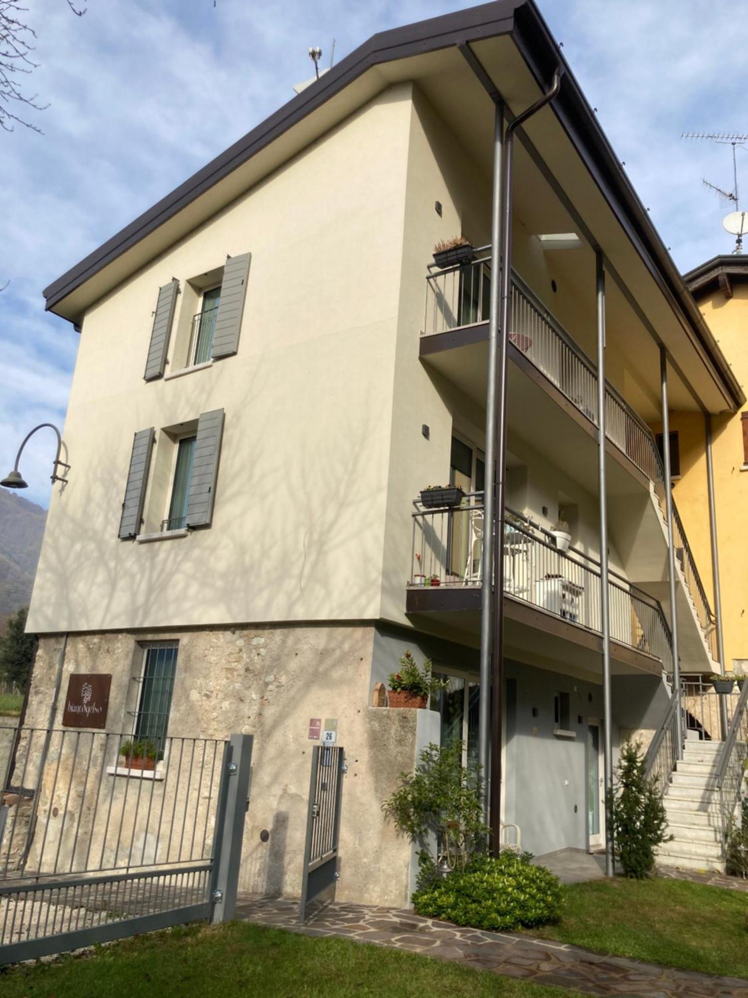 Biancogelso B&B Vegan Gardone Riviera Esterno foto